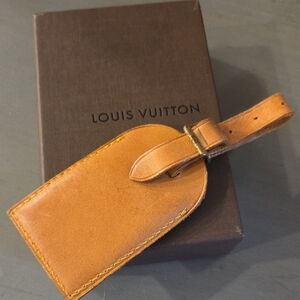 Louis Vuitton Brown Leather Travel Tag